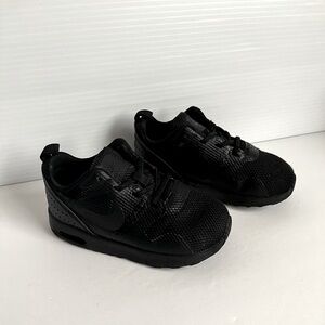 Nike BlackToddler Sneakers- Size 8